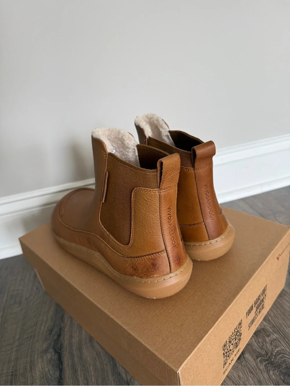 Vivobarefoot Gobi Warm-Lined Chelsea Boots Leather EUR 45 / US 12